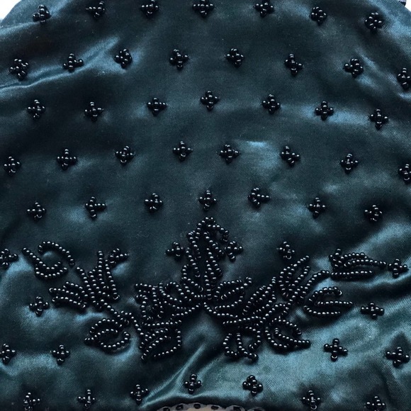Vintage Women's Hand Beaded Black Evening Clutch - Picture 5 of 12